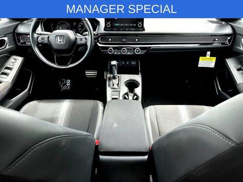 Used 2025 Honda Civic Sport image 28