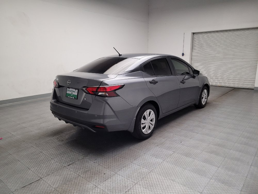 Used 2025 Nissan Versa S w/ Trunk Package FWD image 9