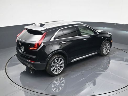 Used 2023 Cadillac XT4 Premium Luxury FWD image 29