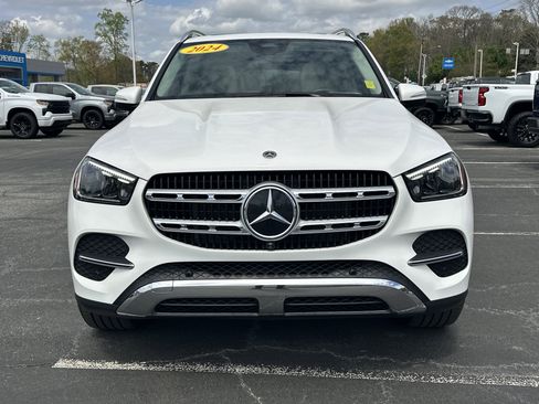 Used 2024 Mercedes-Benz GLE 350 4MATIC image 3