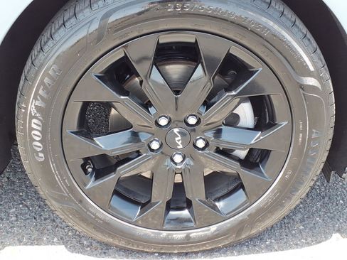 Used 2024 Kia Carnival SX Prestige FWD image 9