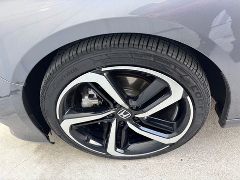 Used 2020 Honda Accord Sport image 12