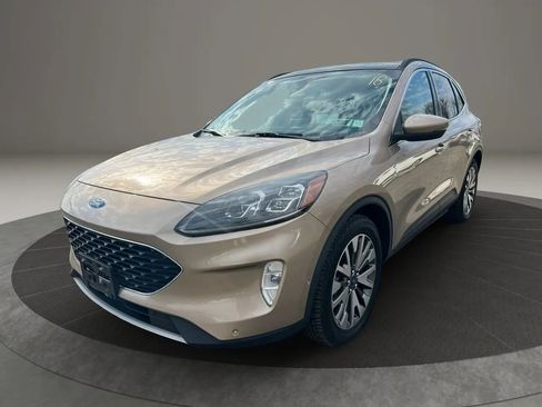 Used 2020 Ford Escape Titanium w/ Titanium Premium Package 2.0 AWD/4WD image 1