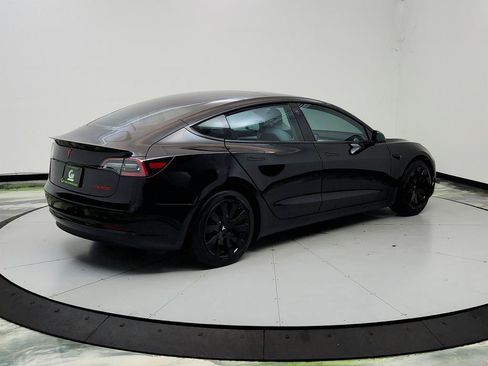 Used 2022 Tesla Model 3 Long Range AWD/4WD image 4
