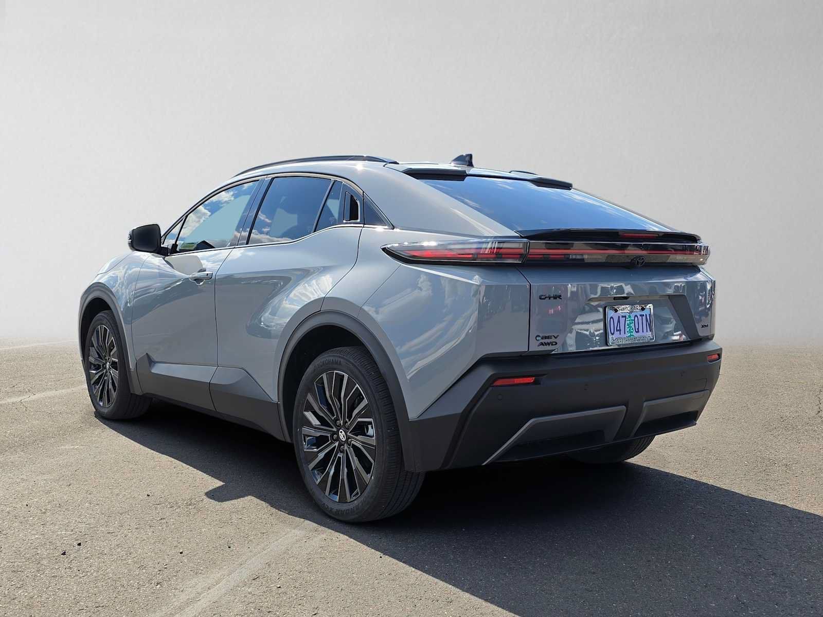 Certified 2026 Toyota C-HR AWD/4WD image 5