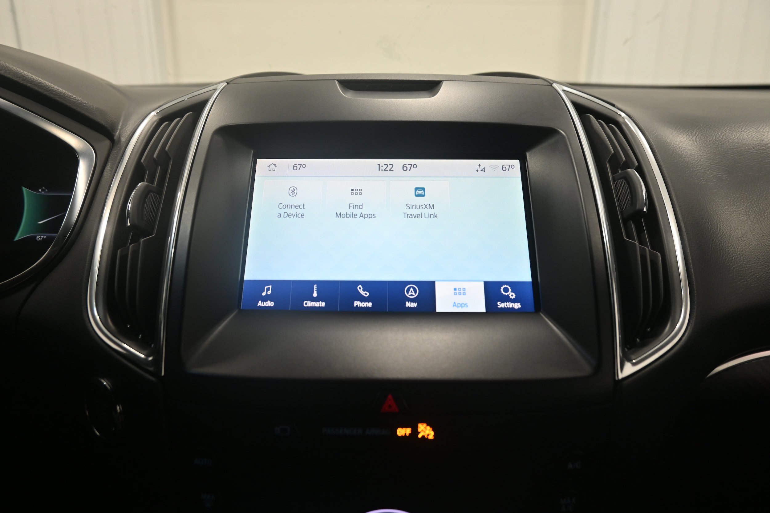 Used 2020 Ford Edge ST w/ Equipment Group 401A AWD/4WD image 17