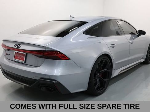 Used 2025 Audi RS 7 Performance AWD/4WD image 17