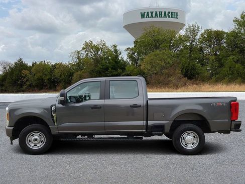 Used 2026 Ford F250 XL image 3