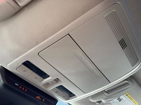 Used 2024 MAZDA CX-50 AWD 2.5 S w/ Premium Package image 24