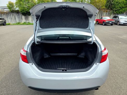 Used 2014 Toyota Corolla LE FWD image 56
