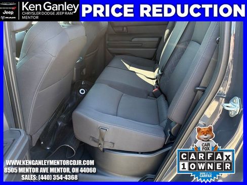 Used 2024 Toyota Tacoma SR AWD/4WD image 20