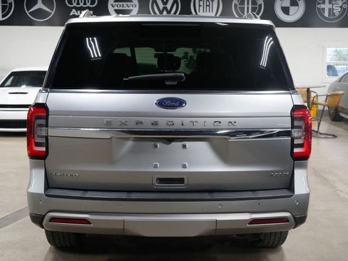 Used 2024 Ford Expedition Max Limited RWD image 4