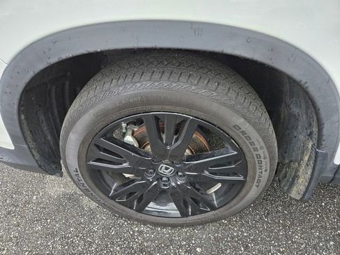 Used 2021 Honda Pilot Special Edition image 4