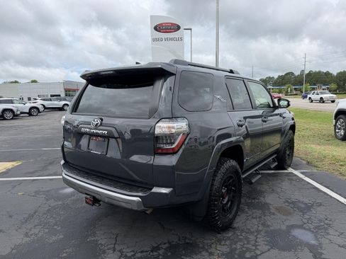 Used 2024 Toyota 4Runner TRD Off-Road Premium w/ Moonroof Package AWD/4WD image 7