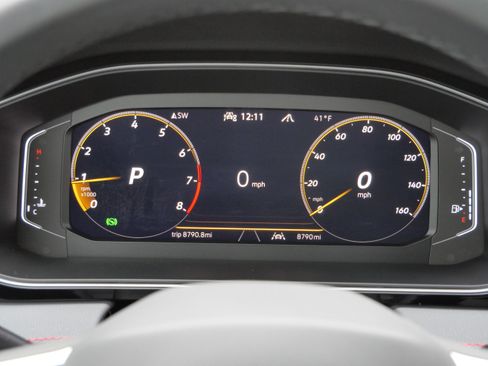 Certified 2025 Volkswagen Jetta GLI Autobahn image 22