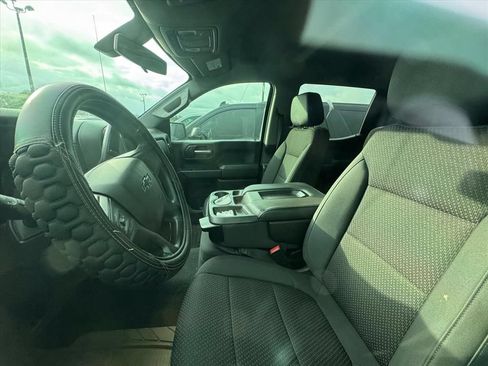 Used 2020 Chevrolet Silverado 1500 Custom Trail Boss w/ Custom Convenience Package AWD/4WD image 8