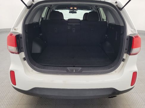 Used 2015 Kia Sorento LX FWD image 29