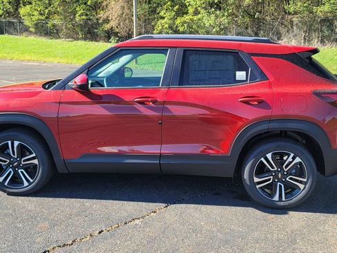 New 2026 Chevrolet TrailBlazer LT w/ LT Cold Weather Package FWD image 7