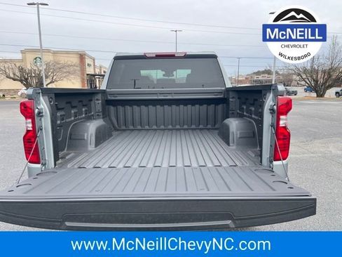 New 2026 Chevrolet Silverado 1500 Custom image 31