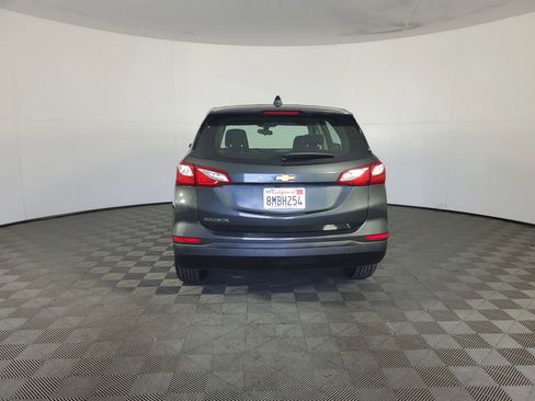 Used 2019 Chevrolet Equinox LS FWD image 5