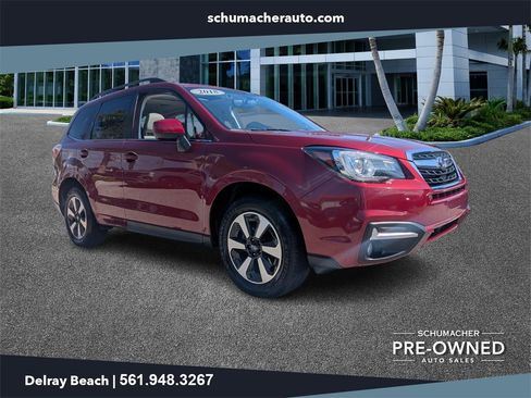 Used 2018 Subaru Forester 2.5i Limited image 1