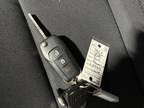 Used 2025 Ford Maverick XL w/ Equipment Group 102A AWD/4WD image 21