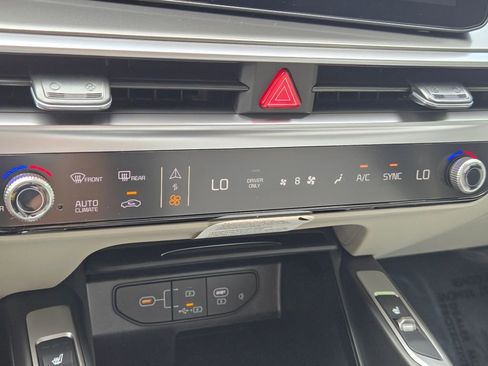 New 2026 Kia Sorento EX FWD image 29