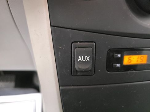 Used 2010 Toyota Corolla LE w/ All Weather Guard Pkg FWD image 19
