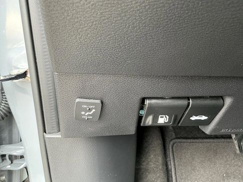 Certified 2024 Nissan Kicks SR w/ SR Premium Package image 14