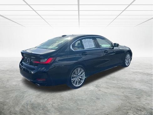 Used 2024 BMW 330i Sedan image 4