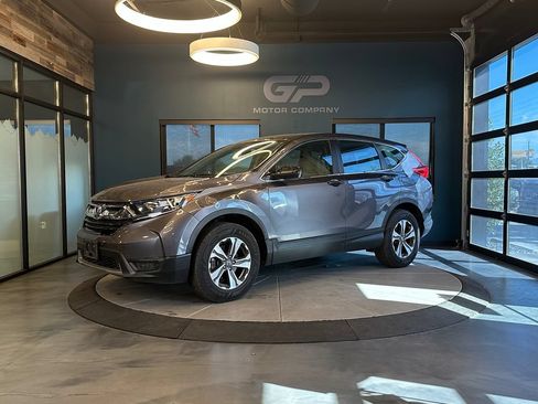 Used 2017 Honda CR-V LX image 7