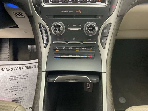 Used 2019 Lincoln Nautilus Reserve w/ Driver Assistance Package AWD/4WD image 19