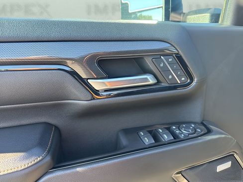 Used 2024 GMC Sierra 2500 AT4 w/ AT4 Premium Plus Package image 30