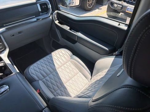 Used 2022 Ford F150 Limited AWD/4WD image 23