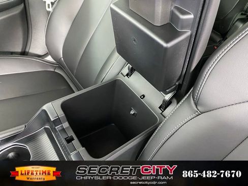 New 2026 Jeep Grand Cherokee L Limited AWD/4WD image 27