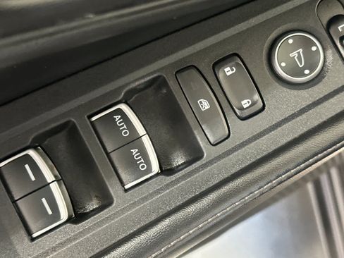 Used 2024 Honda Accord Sport image 12