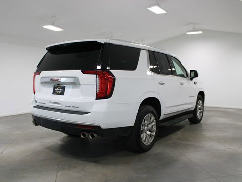 Used 2024 GMC Yukon Denali image 9