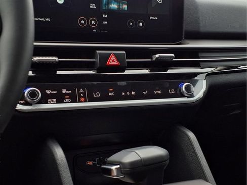New 2026 Kia Sportage SX AWD/4WD image 6