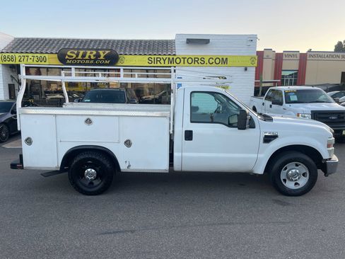 Used 2008 Ford F250 XLT image 2