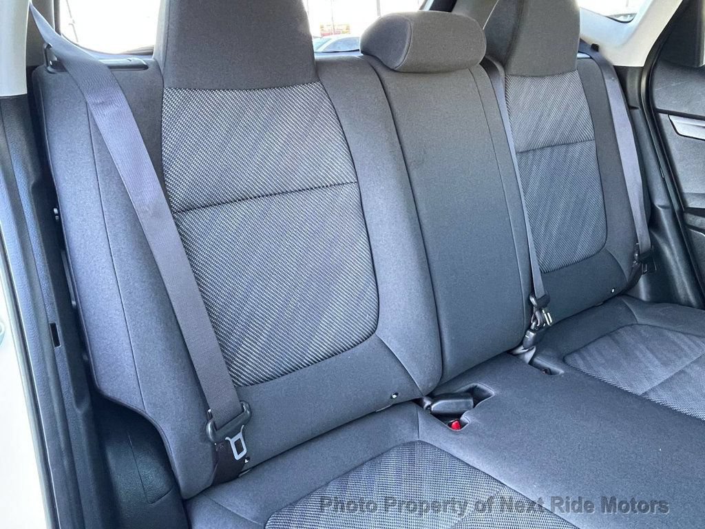 Used 2021 Kia Seltos LX AWD/4WD image 14