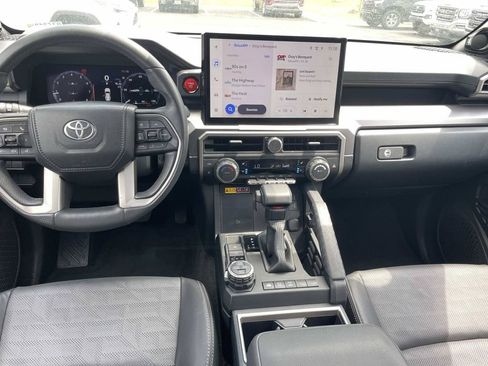 Certified 2025 Toyota 4Runner TRD Off-Road Premium w/ Tow Technology Package AWD/4WD image 19