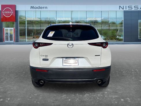 Used 2022 MAZDA CX-30 AWD 2.5 S w/ Premium Package image 6