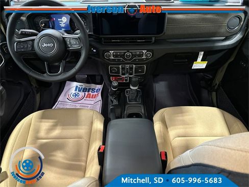 New 2026 Jeep Gladiator Willys image 22