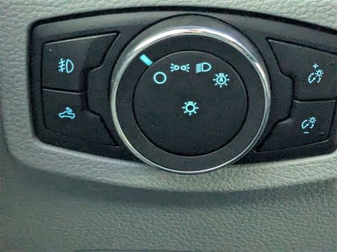 Used 2022 Ford F350 Limited image 27