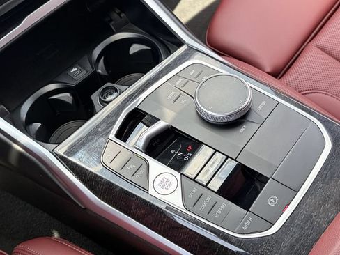 Used 2023 BMW 330i Sedan w/ Premium Package RWD image 33