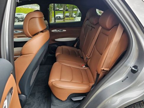 New 2026 Genesis GV70 2.5T Advanced image 23