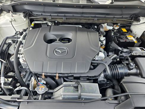 New 2025 MAZDA CX-5 Carbon Edition image 17