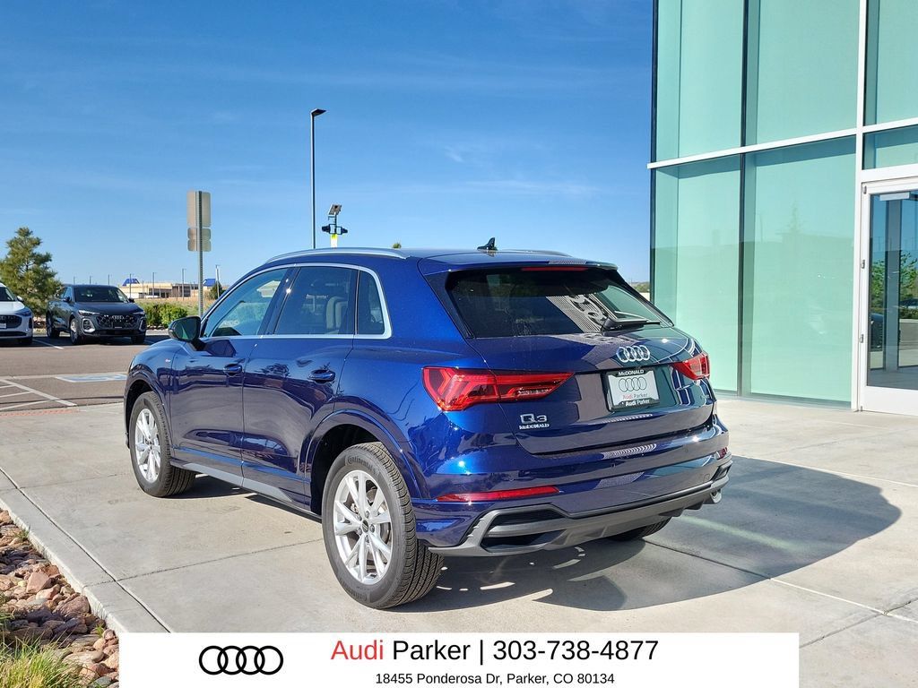 Used 2025 Audi Q3 2.0T Premium Plus w/ Premium Plus Package AWD/4WD image 3