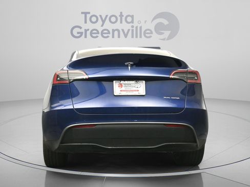 Used 2024 Tesla Model Y Long Range AWD/4WD image 12