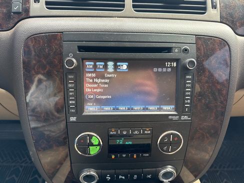 Used 2013 GMC Yukon Denali image 16